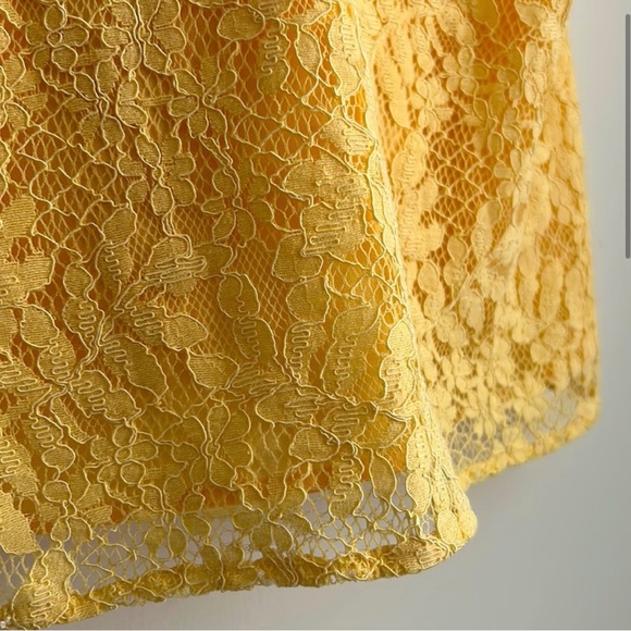 REVOLVE WAYF Romantic Cold Shoulder Ruffle Tank Sz. Small - Picture 3 of 6